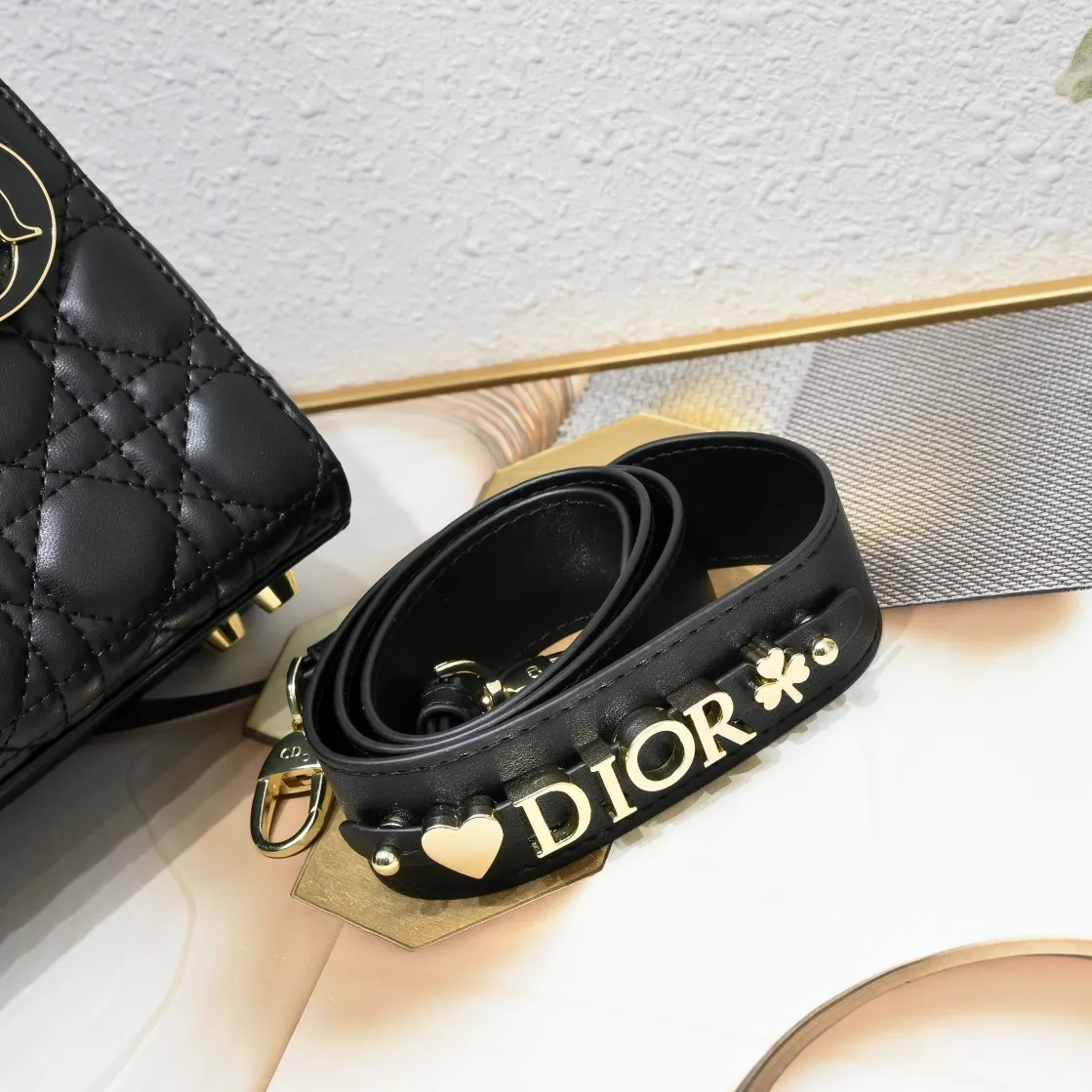 All Categories Official Website "Brand Women's Bags" Women's Bags 💙 DIOR 2025 New DIOR Crossbody Bag