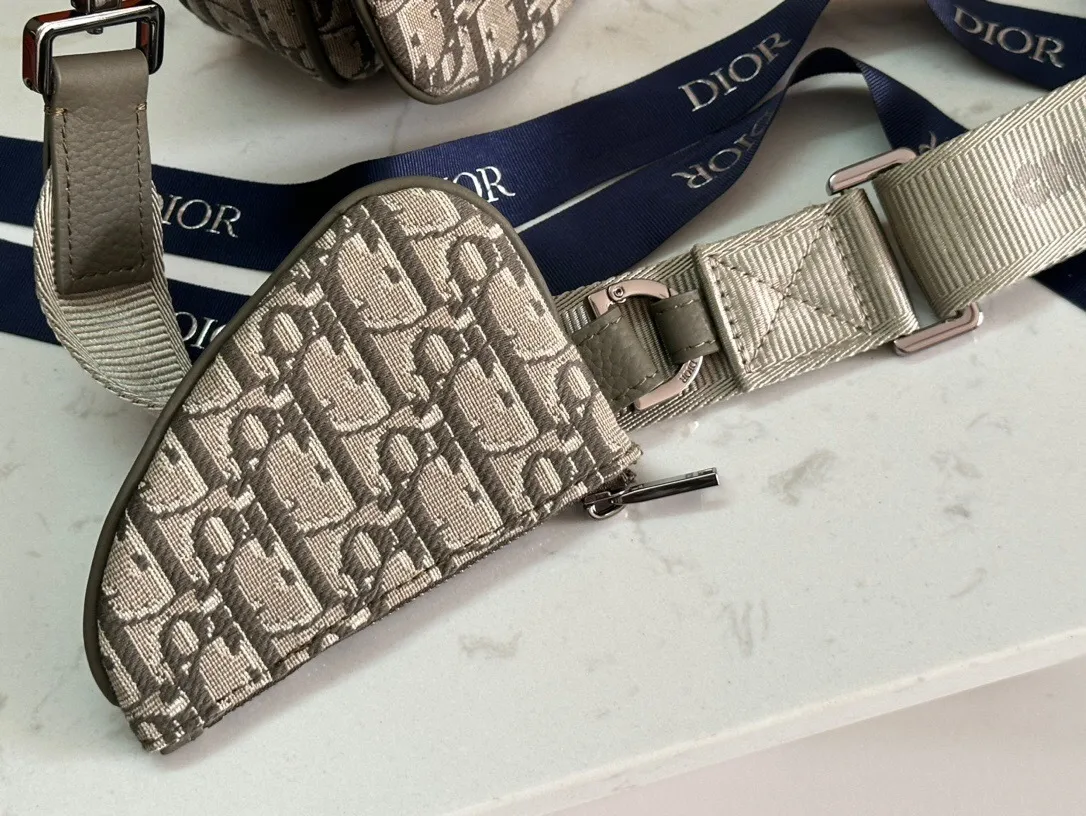 All Categories Official Website "Brand Women's Bags" Women's Bags 💙 DIOR 2025 New DIOR Crossbody Bag