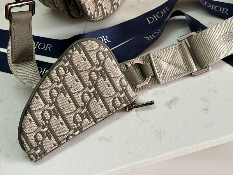All Categories Official Website "Brand Women's Bags" Women's Bags 💙 DIOR 2025 New DIOR Crossbody Bag