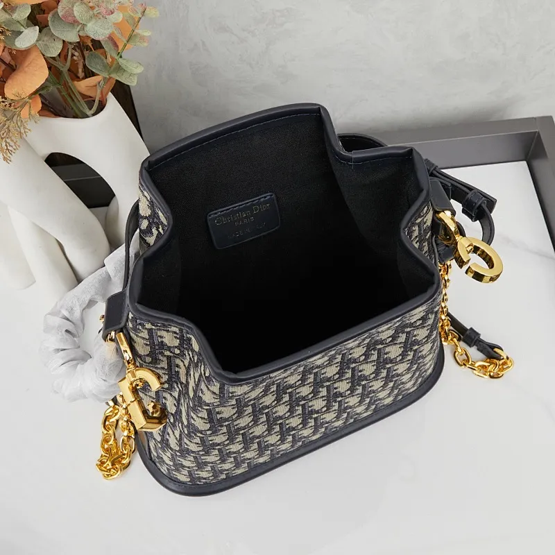 All Categories Official Website "Brand Women's Bags" Women's Bags 💙 DIOR 2025 New DIOR Crossbody Bag