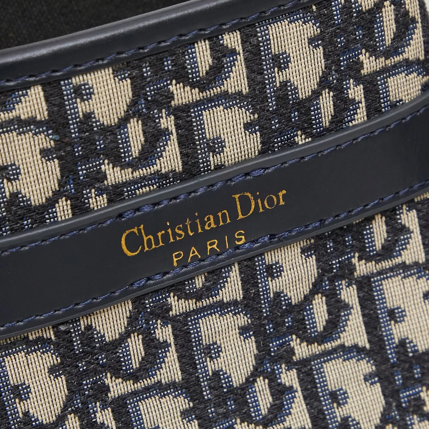 All Categories Official Website "Brand Women's Bags" Women's Bags 💙 DIOR 2025 New DIOR Crossbody Bag