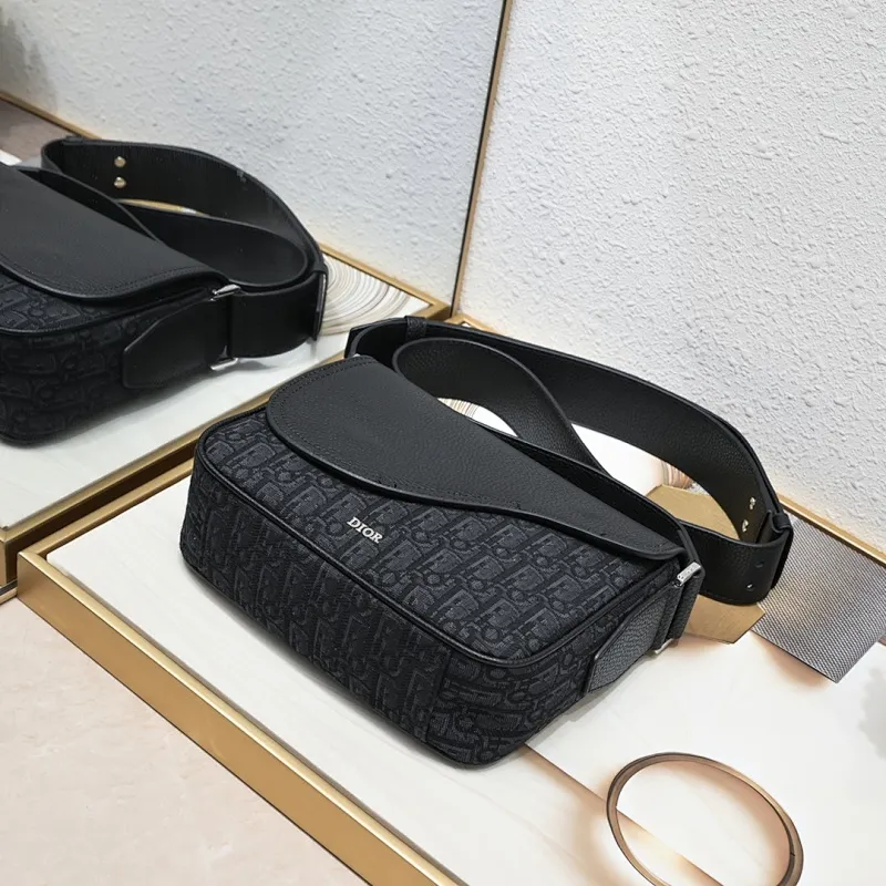 All Categories Official Website "Brand Women's Bags" Women's Bags 💙 DIOR 2025 New DIOR Crossbody Bag