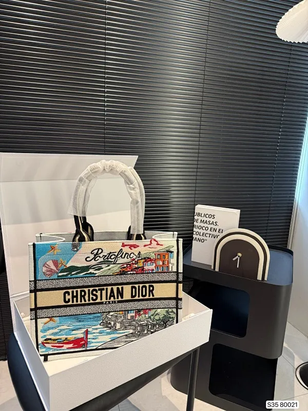 All Categories Official Website "Brand Women's Bags" Women's Bags 💙 DIOR 2025 New DIOR Handbags