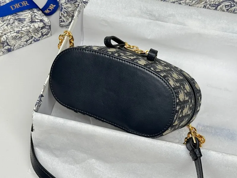 All Categories Official Website "Brand Women's Bags" Women's Bags 💙 DIOR 2025 New DIOR Crossbody Bag