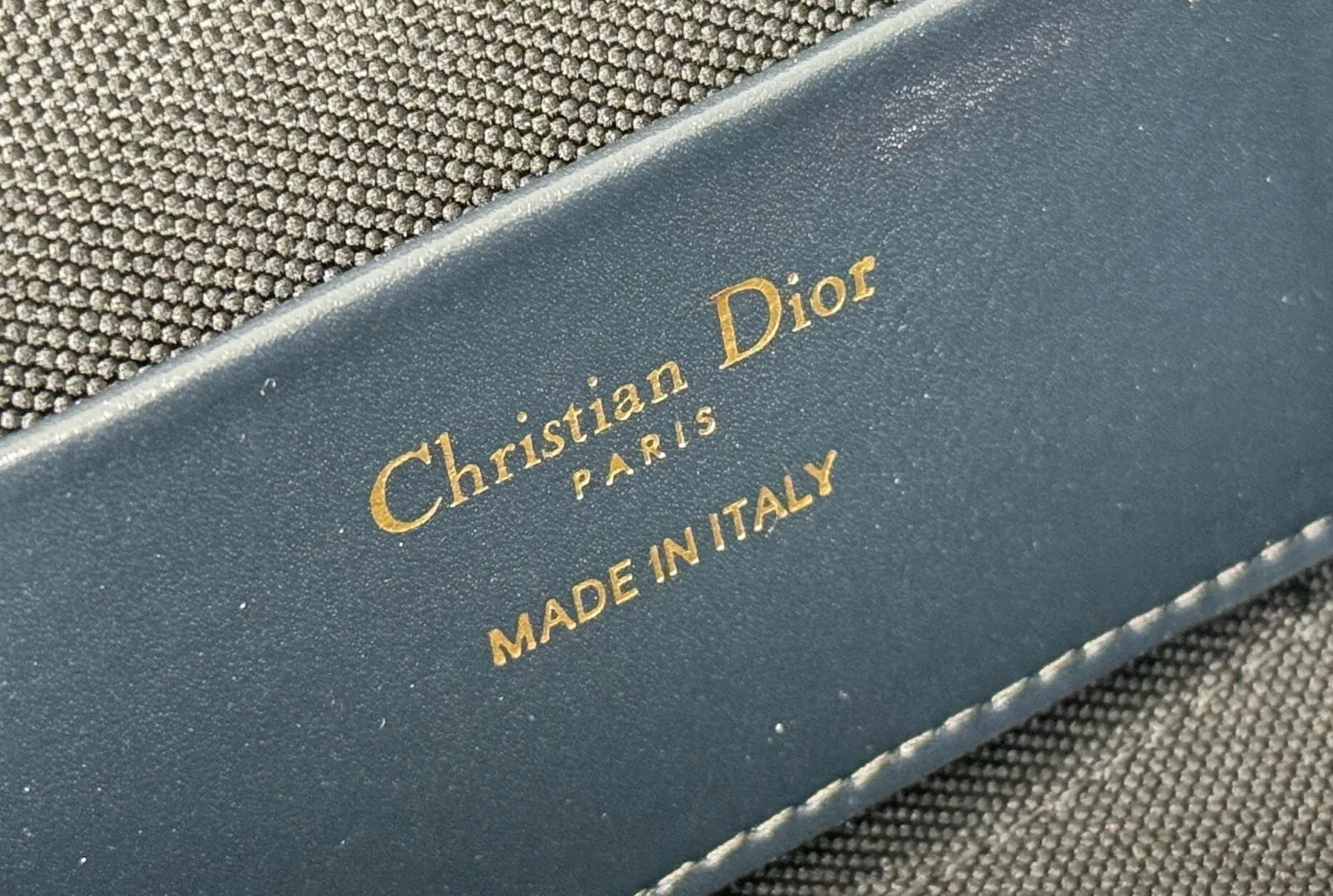 All Categories Official Website "Brand Women's Bags" Women's Bags 💙 DIOR 2025 New DIOR Crossbody Bag