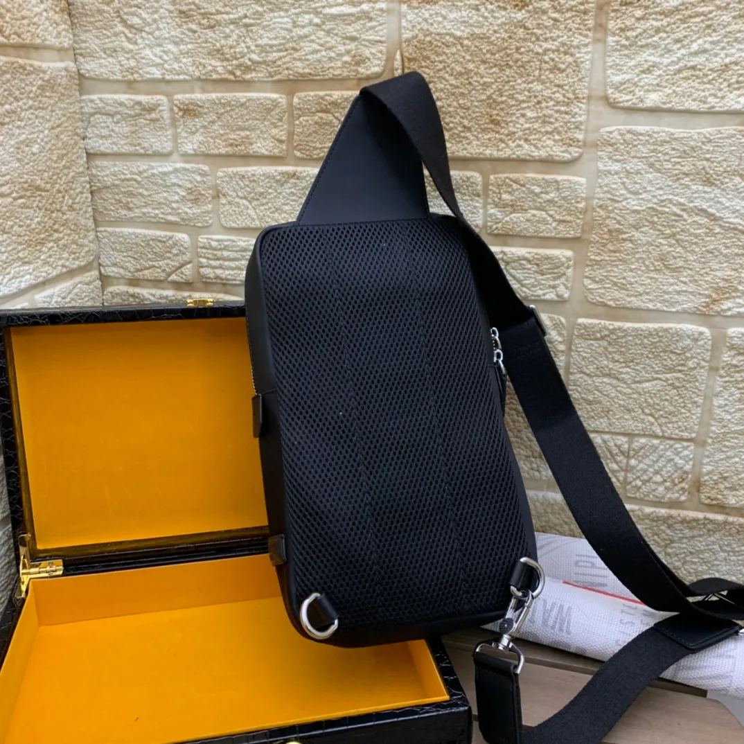 All Categories Fendi Men's Bags (Fendi) Fendi 2335