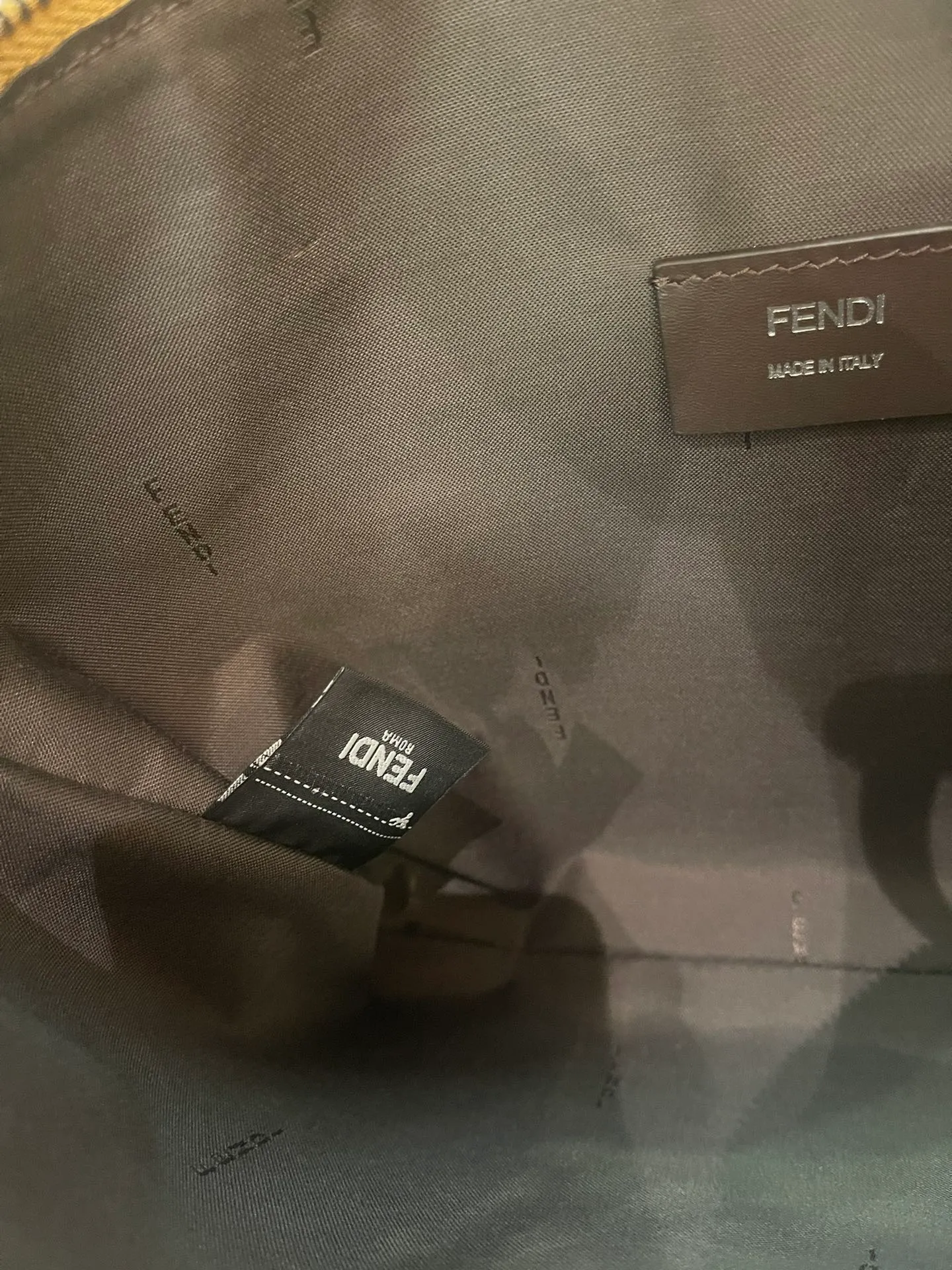 All categories Fendi men's bags (Fendi) Fendi original single 7vA604