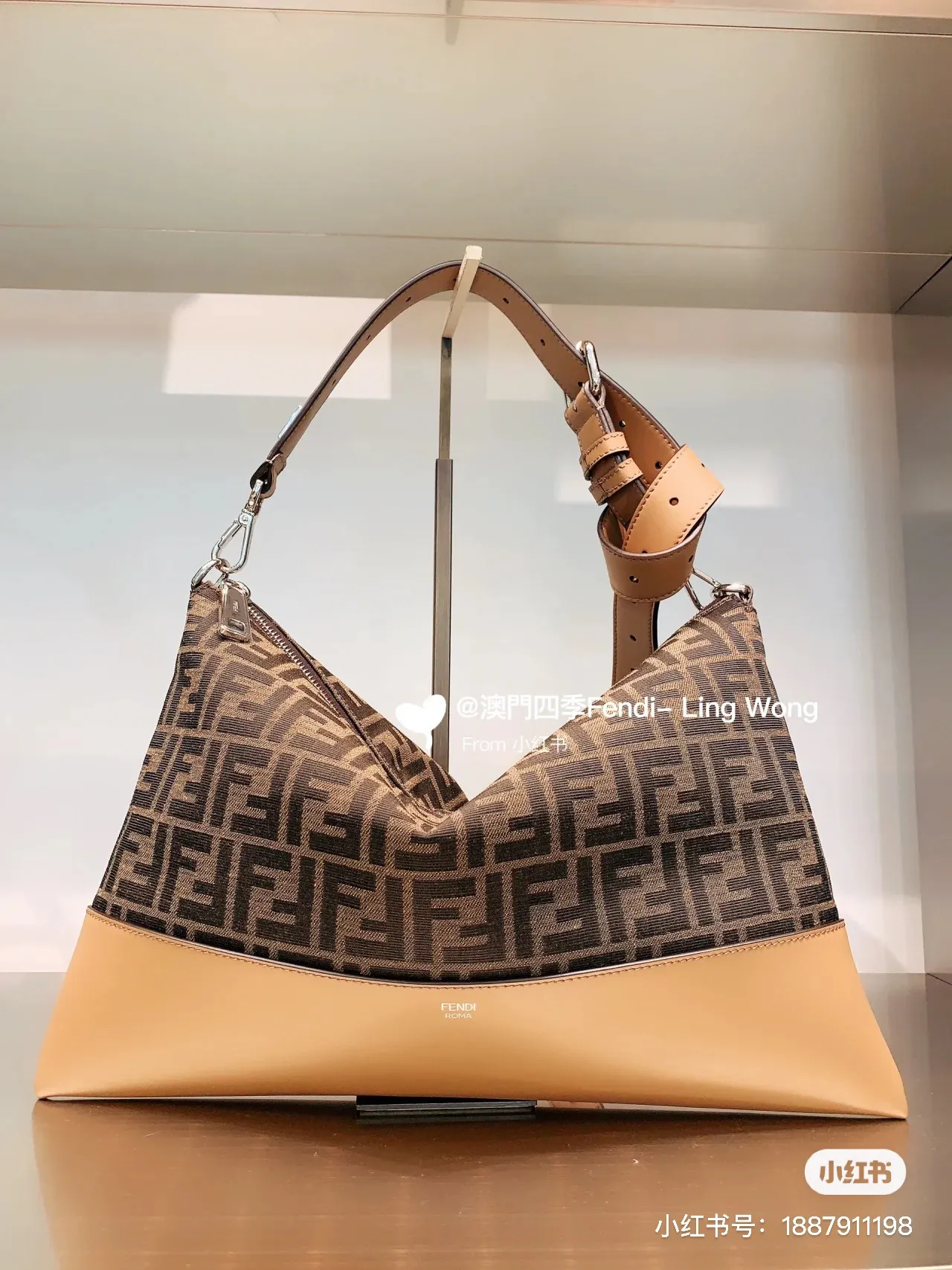 All categories Fendi men's bags (Fendi) Fendi original single 7vA604