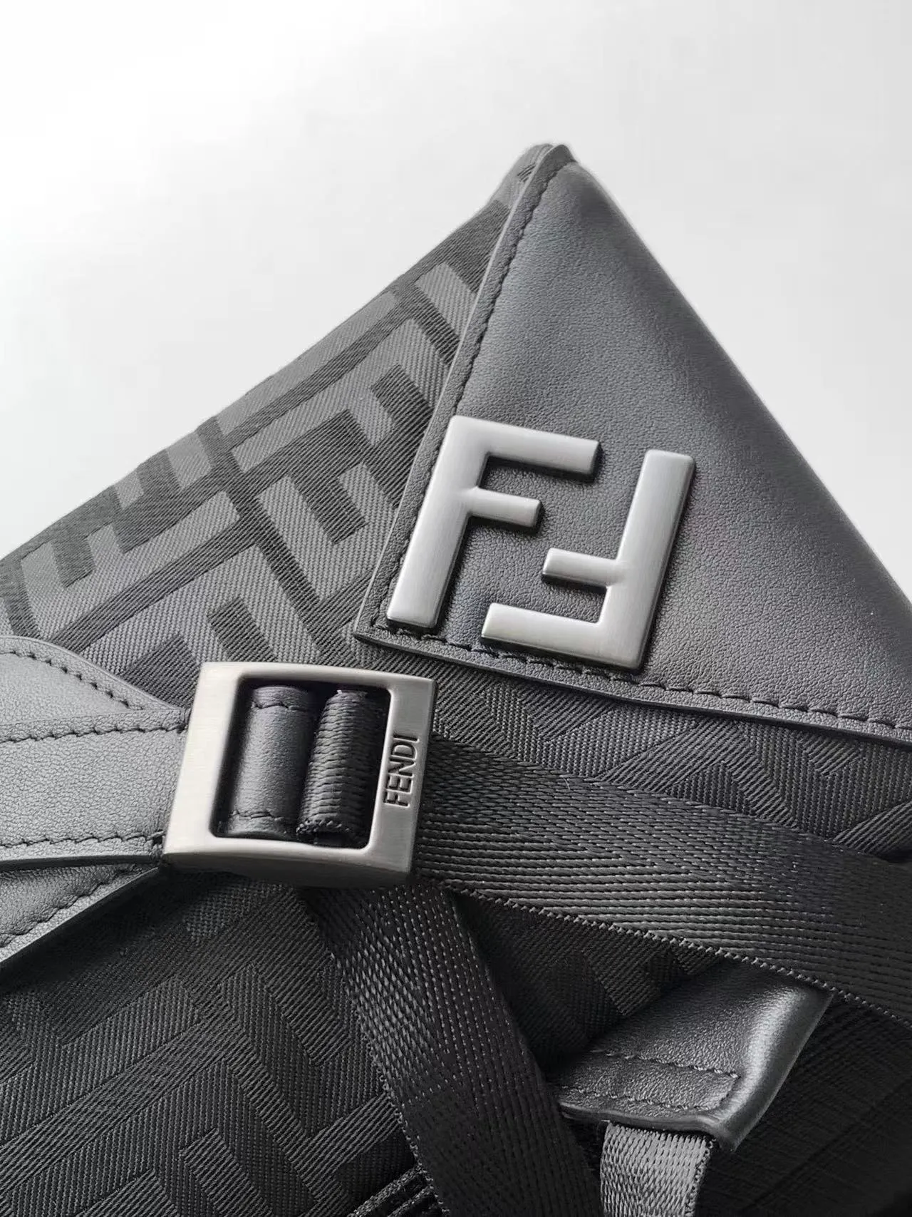 All Categories Fendi Men's Bags (Fendi) Fendi Original Order 7VZ091