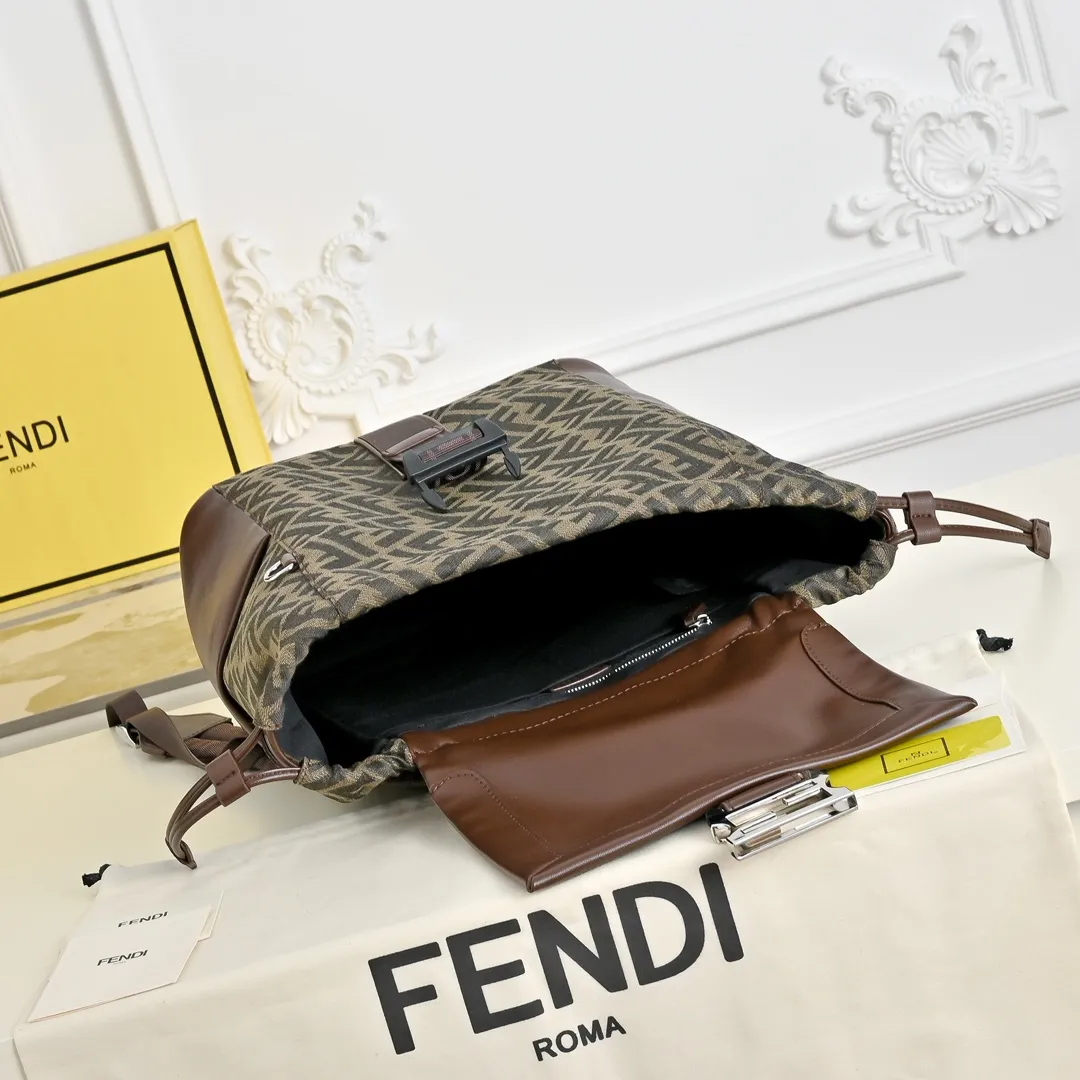 All Categories Fendi Men's Bags (Fendi) Fendi 1109