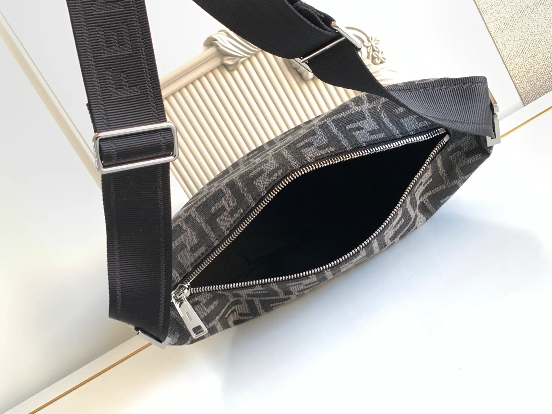 All Categories Fendi Men's Bags (Fendi) Fendi Original Single 7vA635