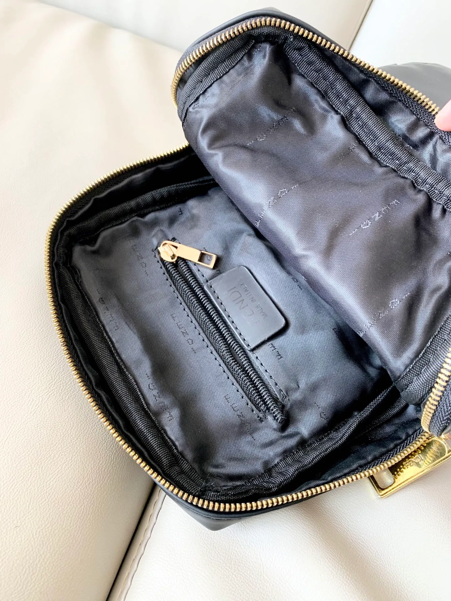 All Categories Fendi Men's Bags (Fendi) Fendi 2330
