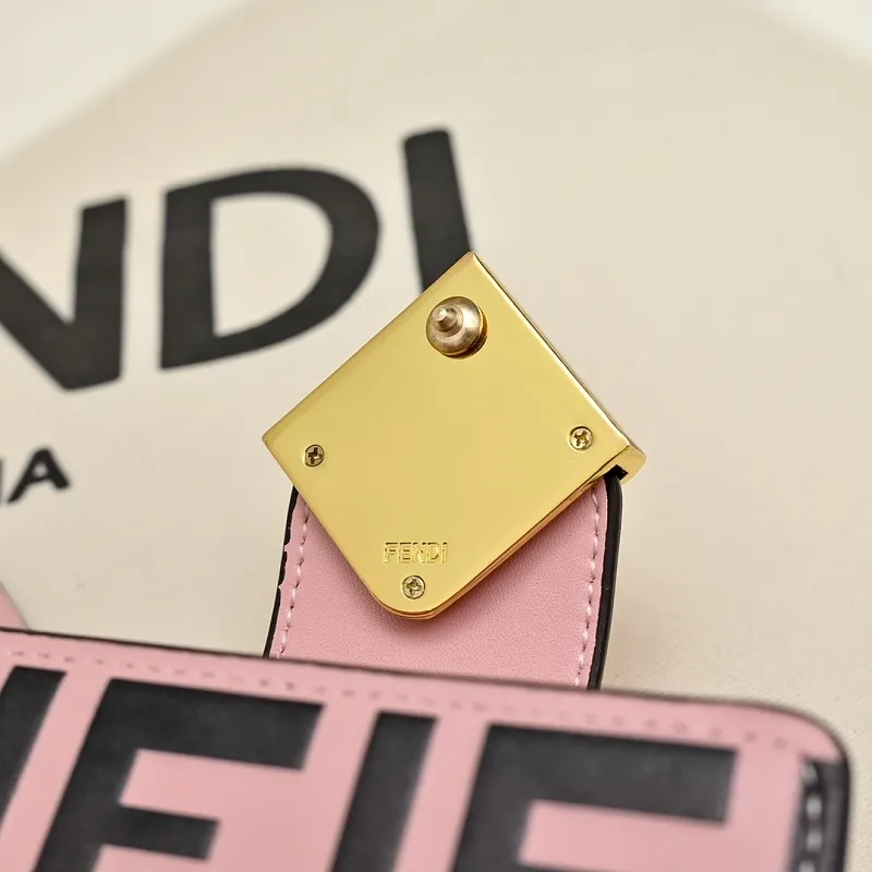 All Categories Fendi Wallet (Fendi) Fendi 33202