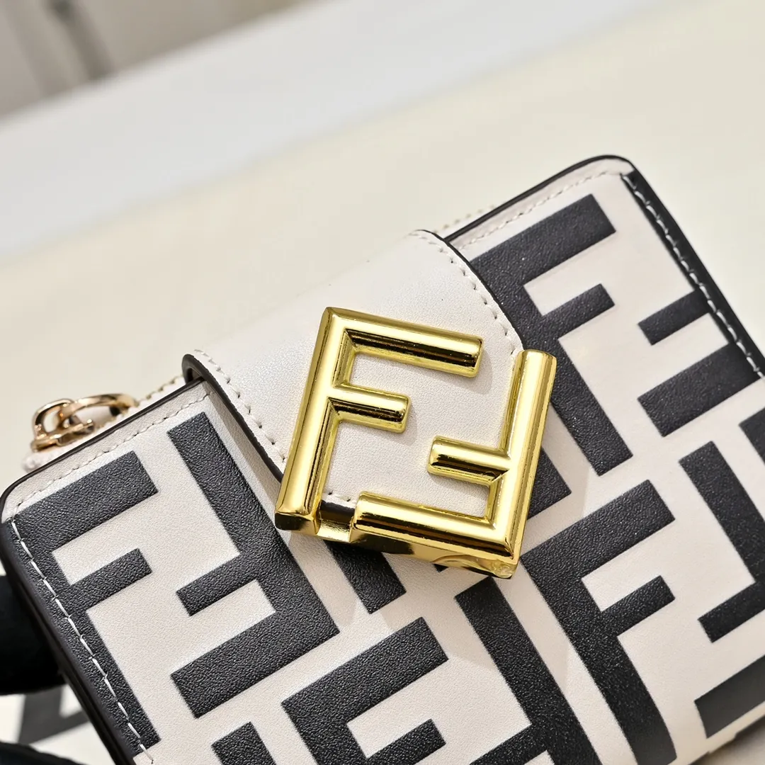 All Categories Fendi Wallet (Fendi) Fendi 33202