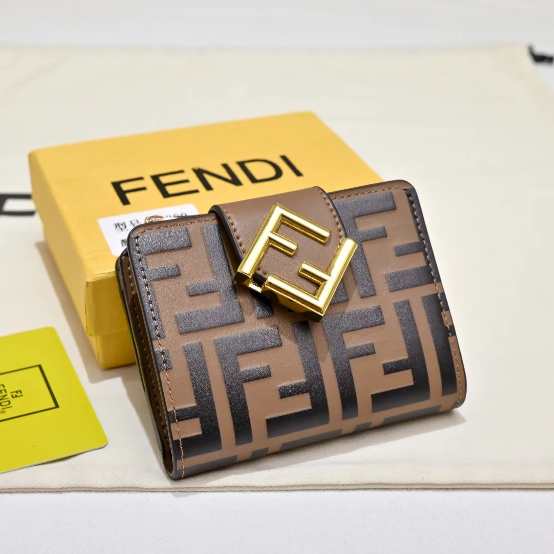 All Categories Fendi Wallet (Fendi) Fendi 33202