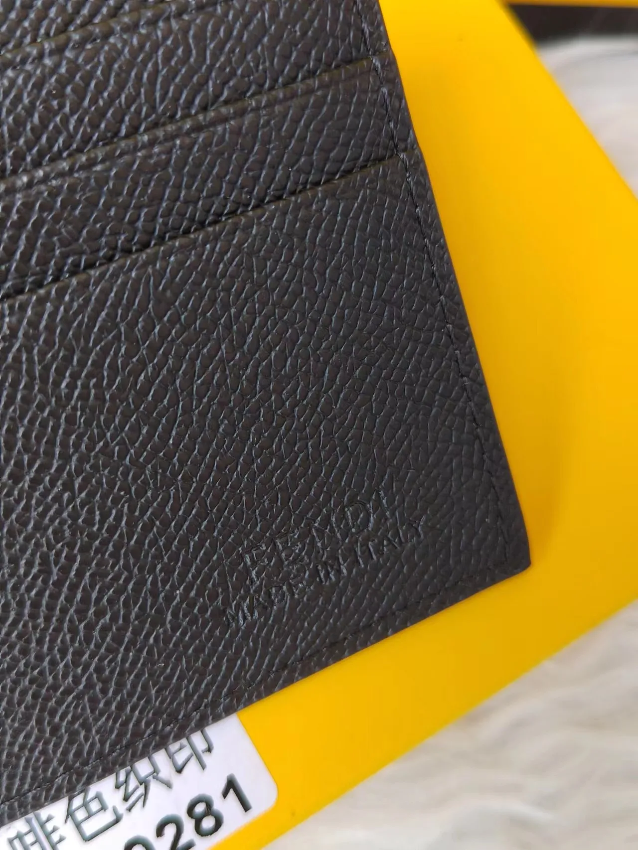 All Categories Fendi Wallet (Fendi) Fendi F7MO281
