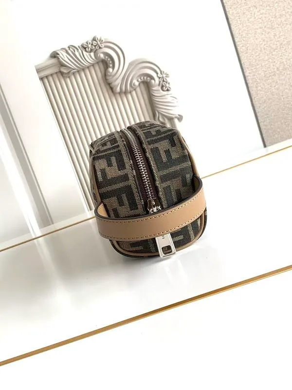 All Categories Fendi Wallet (Fendi) Fendi 7n0151