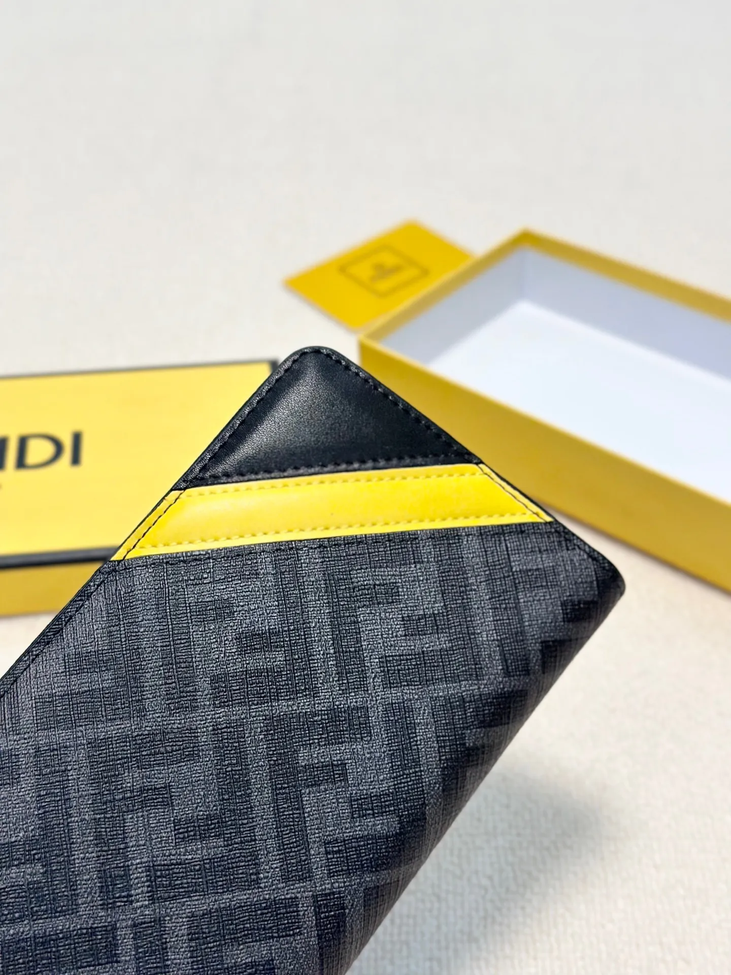 All Categories Fendi Wallet (Fendi) Fendi 2211