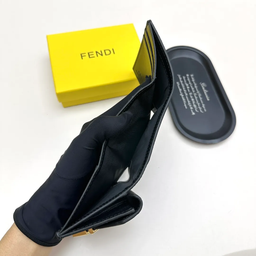 All Categories Fendi Wallet (Fendi) Fendi 8352