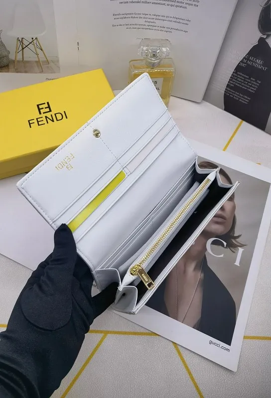 All Categories Fendi Wallet (Fendi) Fendi 8569