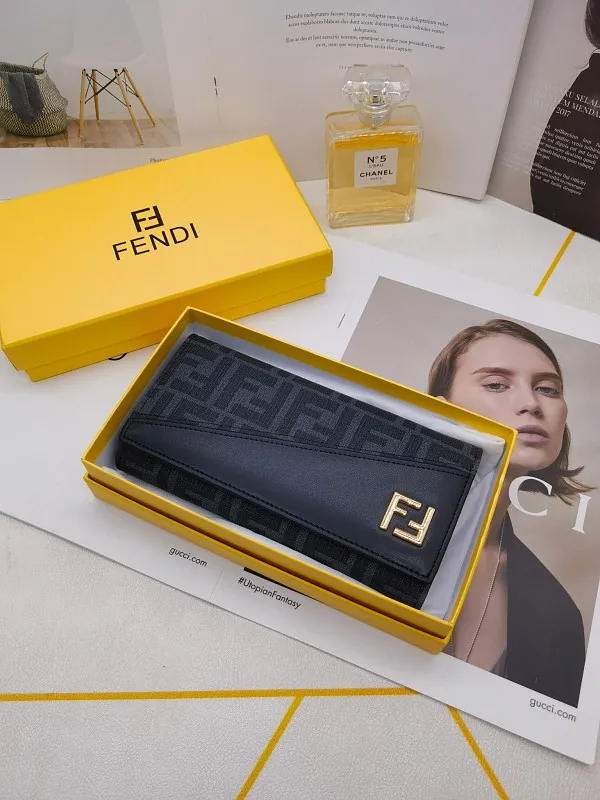 All Categories Fendi Wallet (Fendi) Fendi 8569