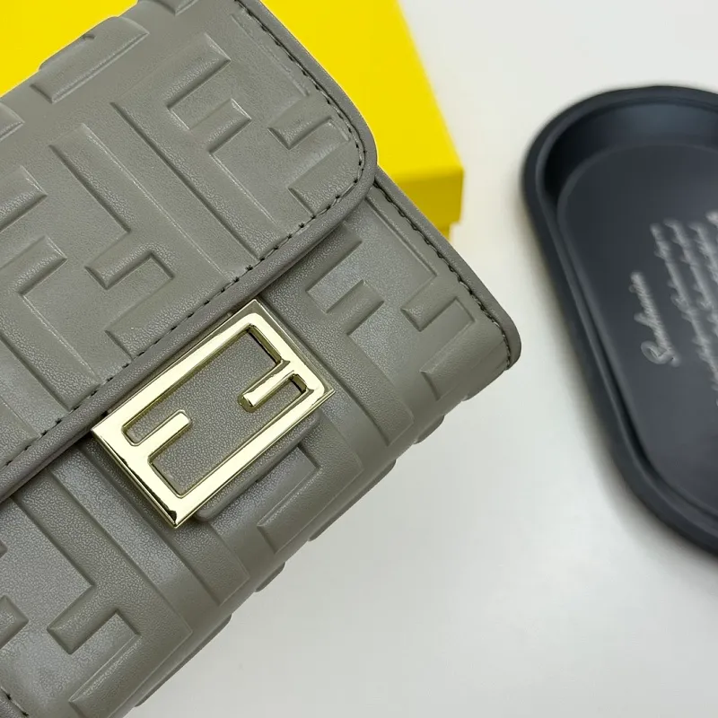 All Categories Fendi Wallet (Fendi) Fendi 8013
