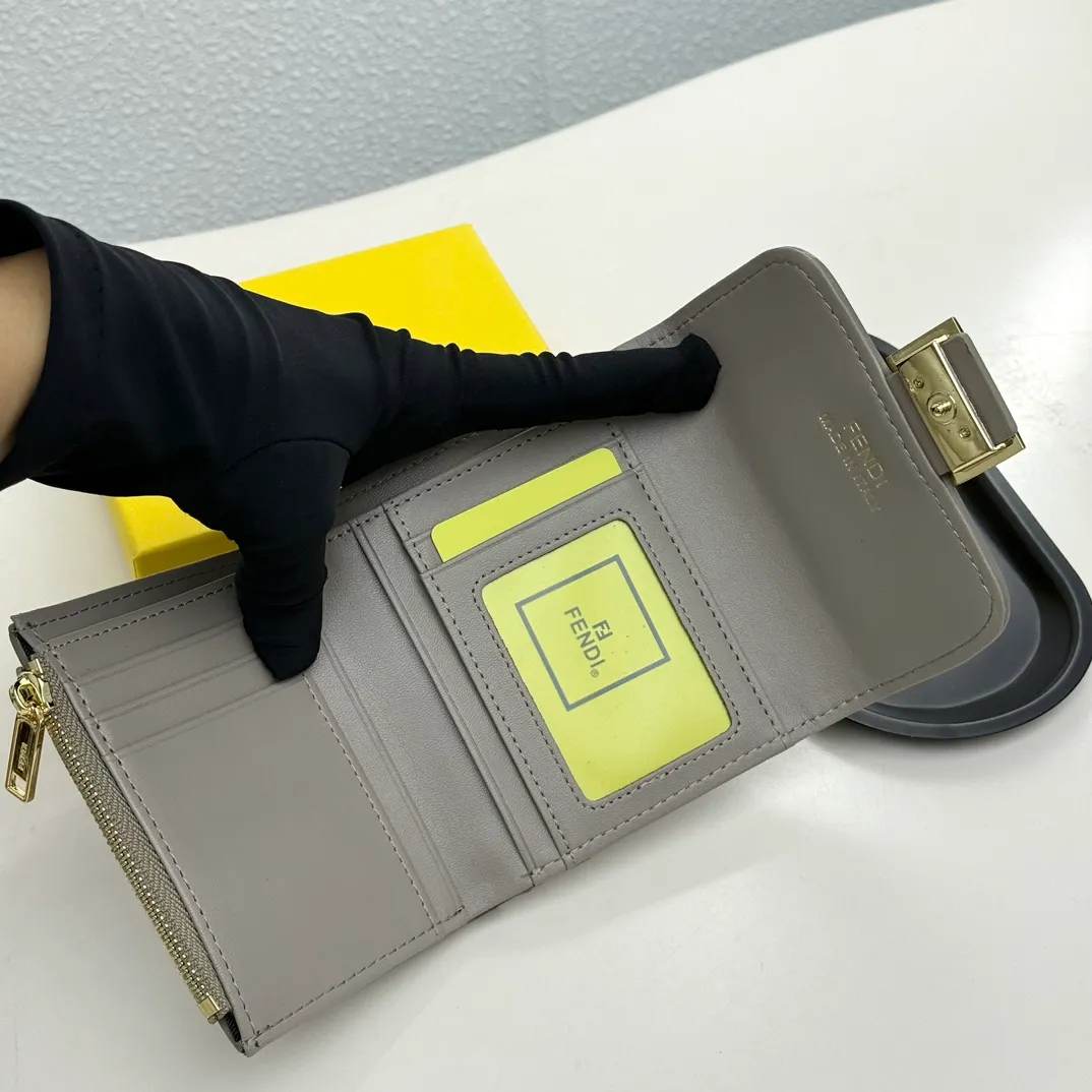 All Categories Fendi Wallet (Fendi) Fendi 8013