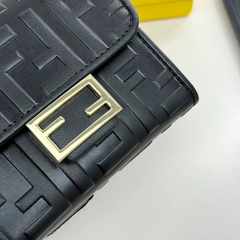 All Categories Fendi Wallet (Fendi) Fendi 8013