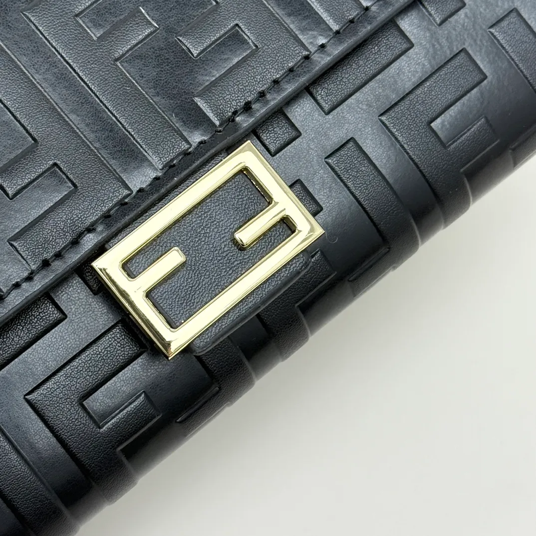 All Categories Fendi Wallet (Fendi) Fendi 2388