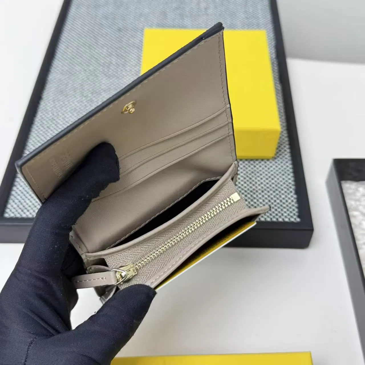 All Categories Fendi Wallet (Fendi) Fendi 2604