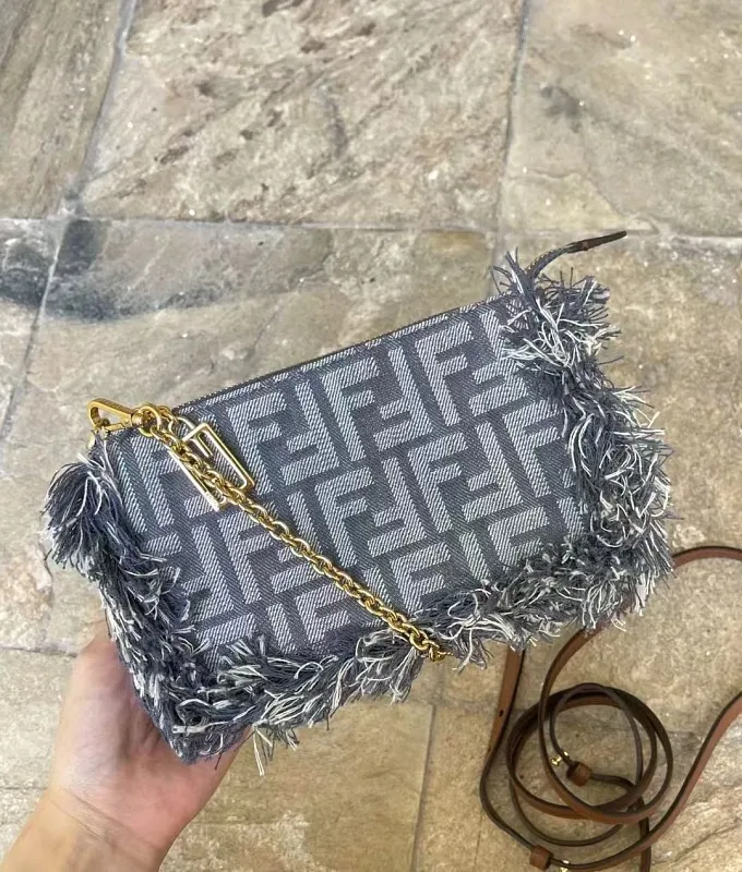 All Categories Fendi Women's Bags (Fendi) Fendi 7717