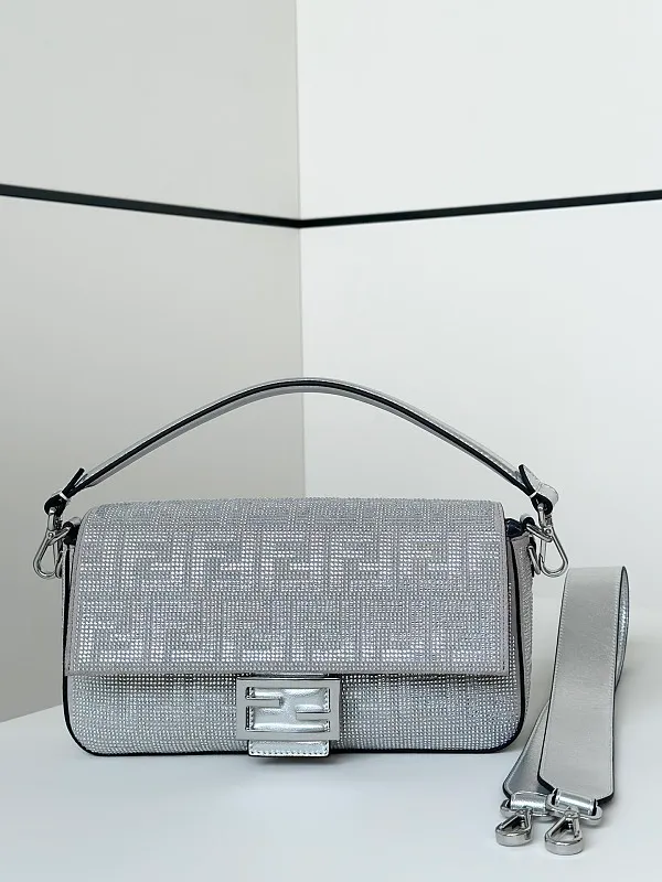 All Categories Fendi Women's Bags (Fendi) Fendi 8632
