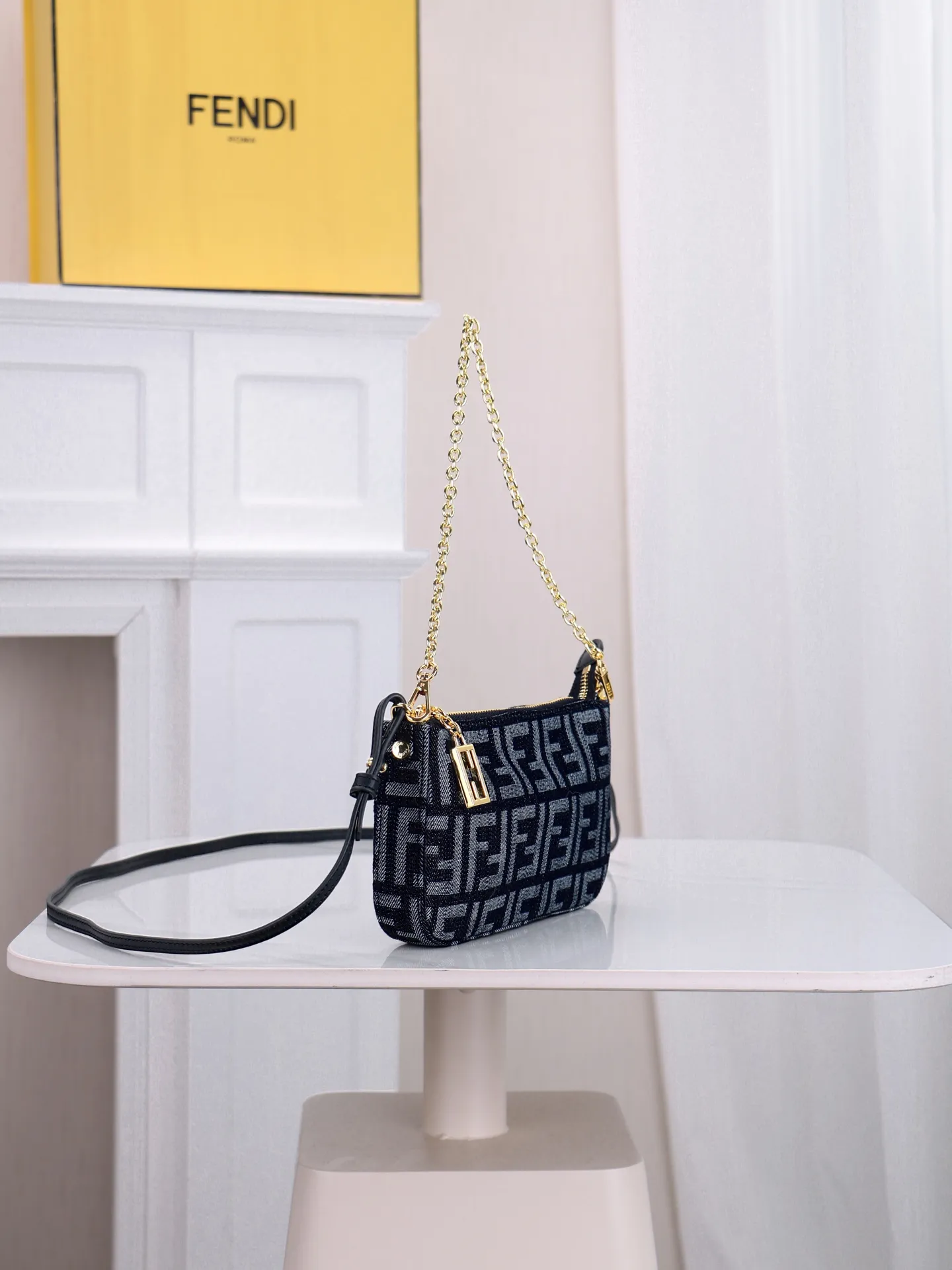 All Categories Fendi Women's Bags (Fendi) Fendi 7715