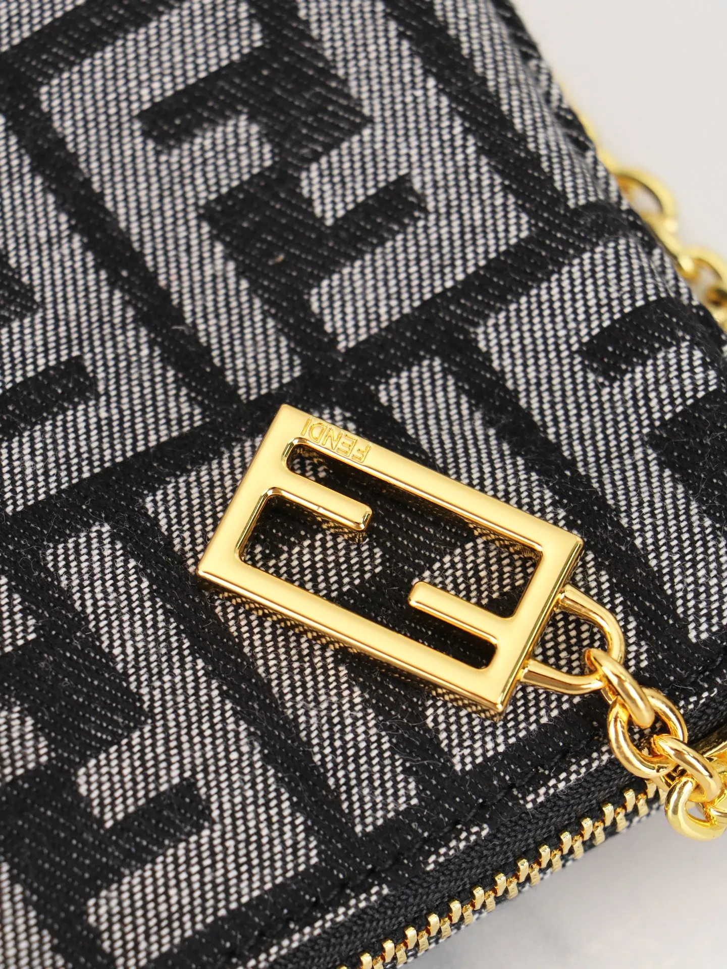 All Categories Fendi Women's Bags (Fendi) Fendi 7715
