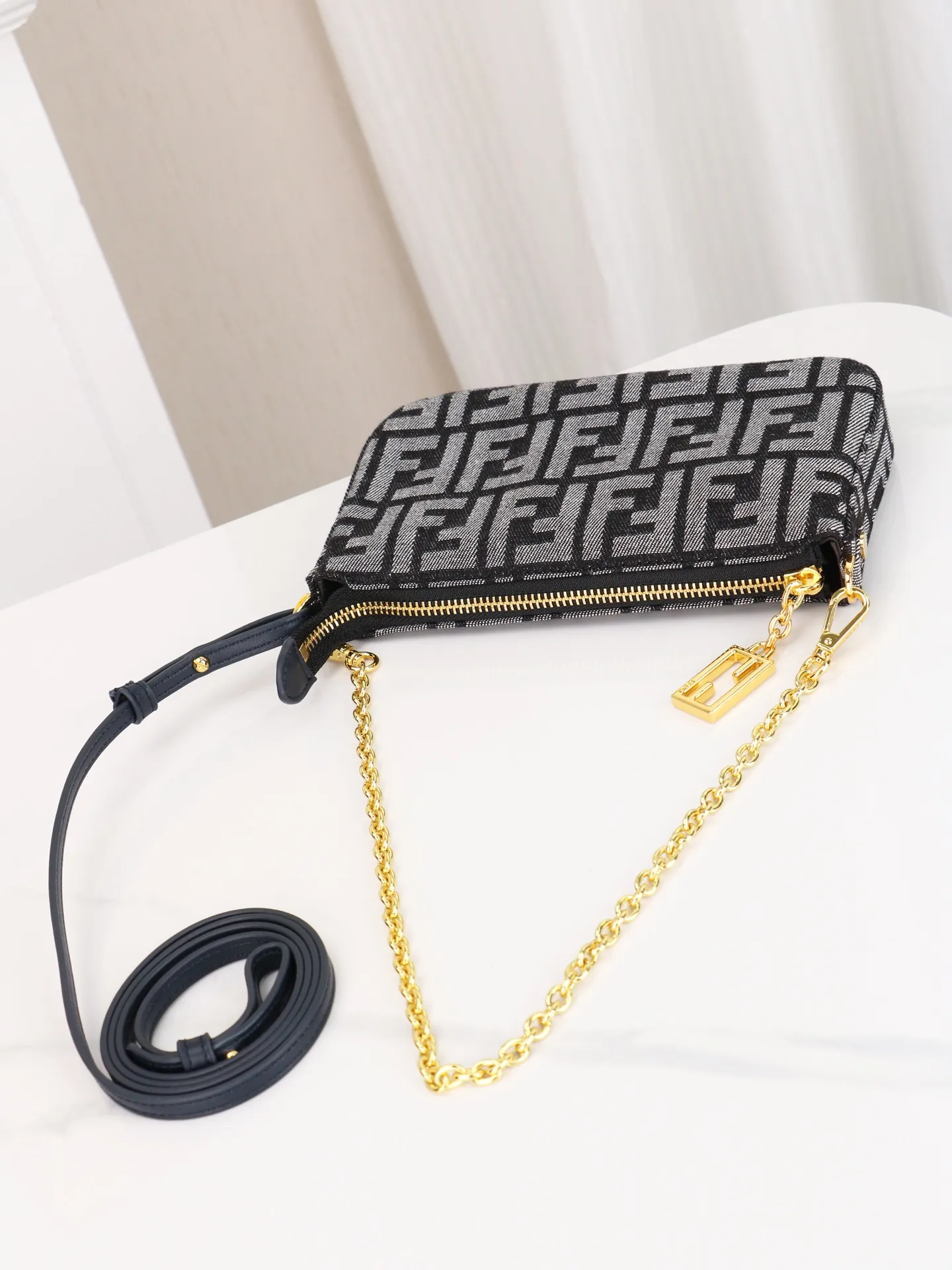 All Categories Fendi Women's Bags (Fendi) Fendi 7715