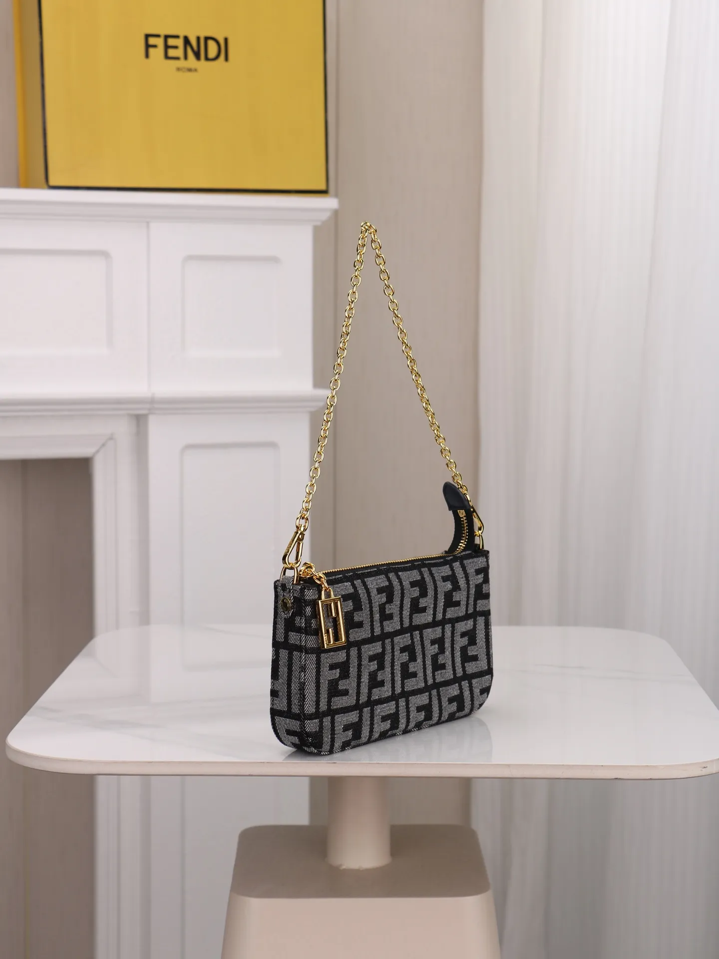 All Categories Fendi Women's Bags (Fendi) Fendi 7715