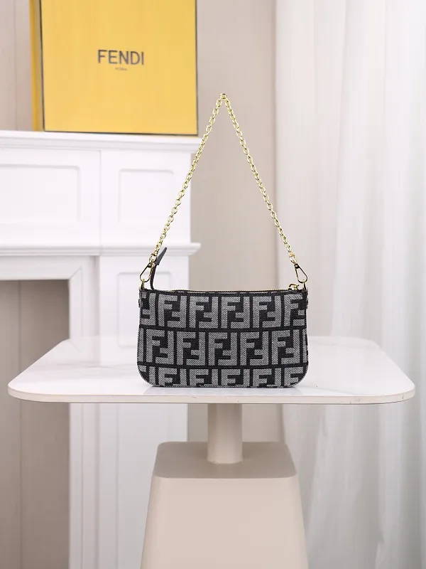 All Categories Fendi Women's Bags (Fendi) Fendi 7715