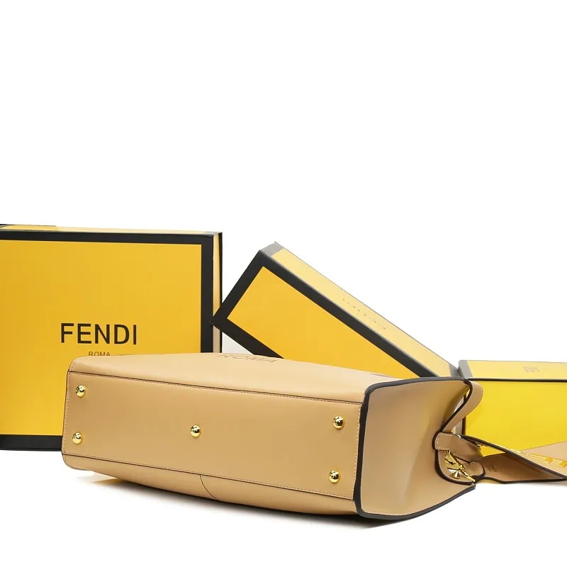 All Categories Fendi Women's Bags (Fendi) Fendi 3811