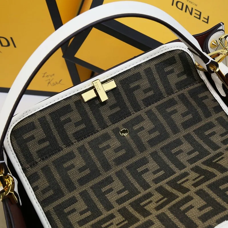 All Categories Fendi Women's Bags (Fendi) Fendi 3811