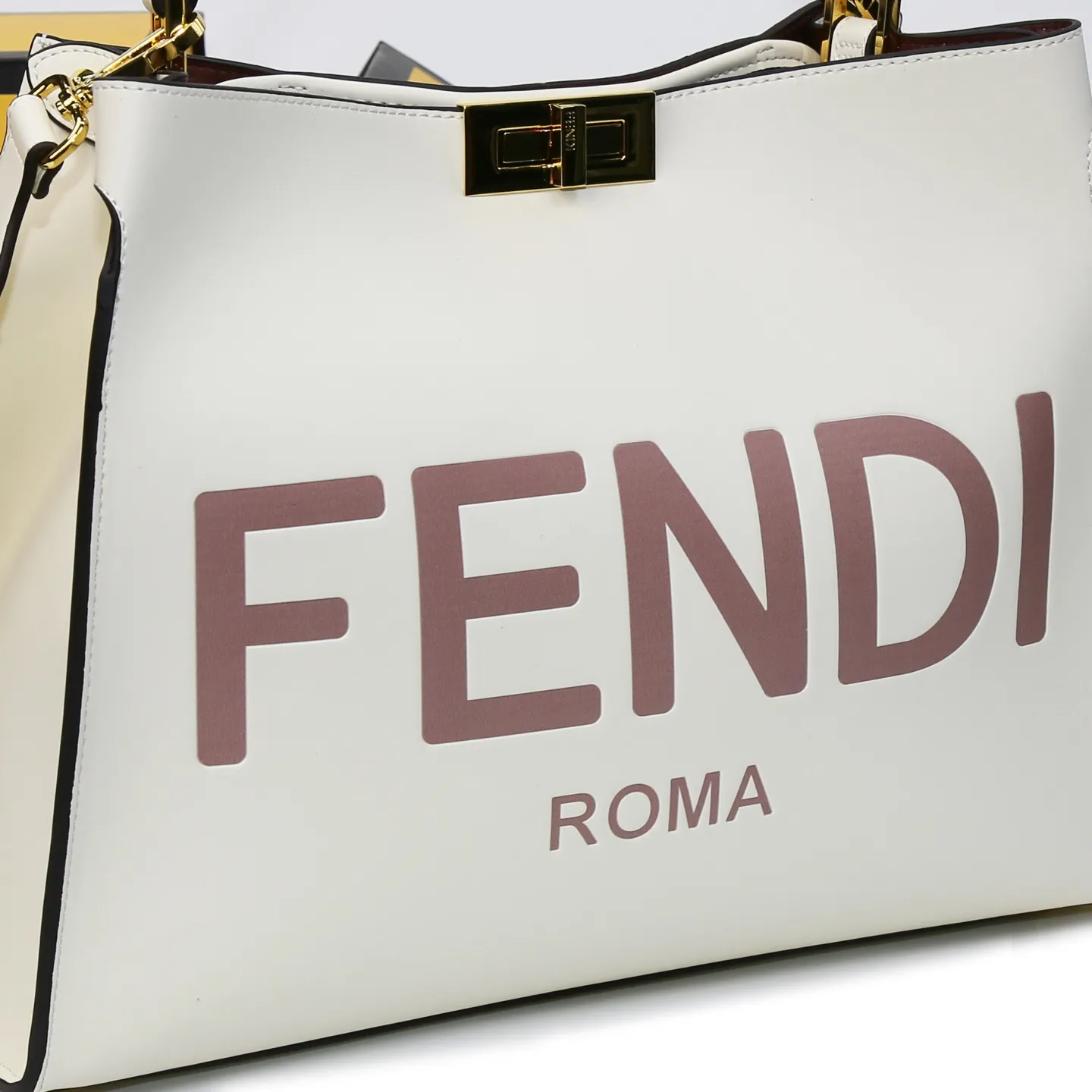 All Categories Fendi Women's Bags (Fendi) Fendi 3811
