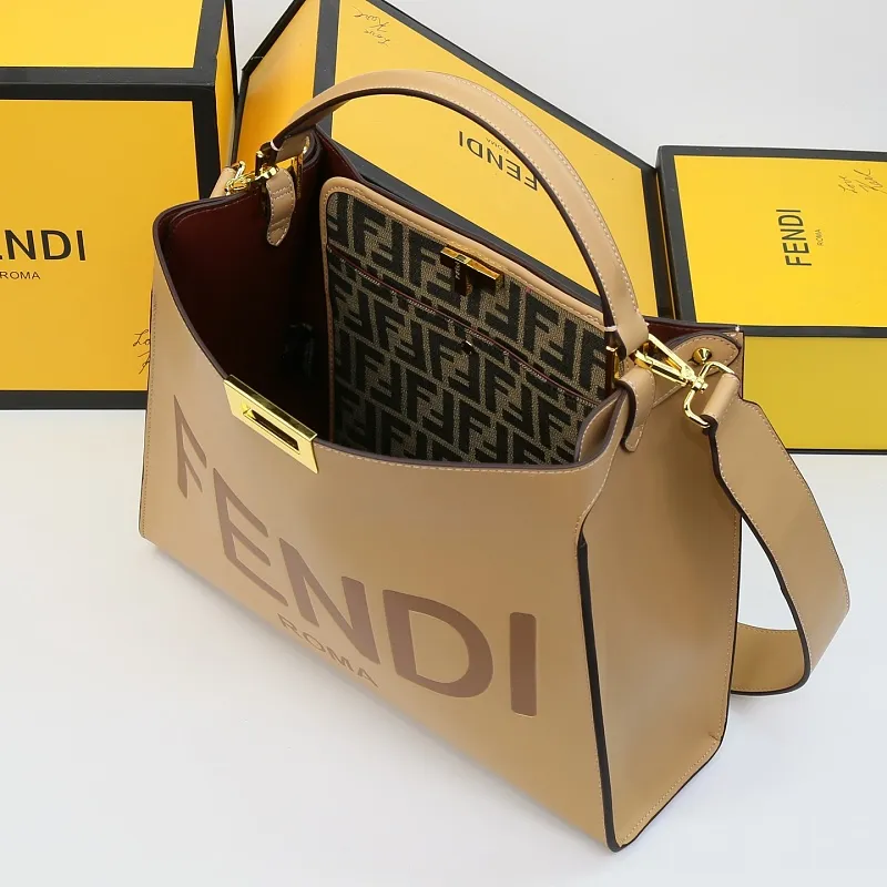 All Categories Fendi Women's Bags (Fendi) Fendi 3811