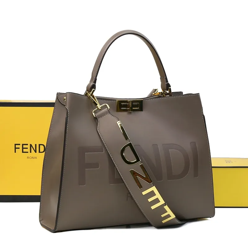 All Categories Fendi Women's Bags (Fendi) Fendi 3811