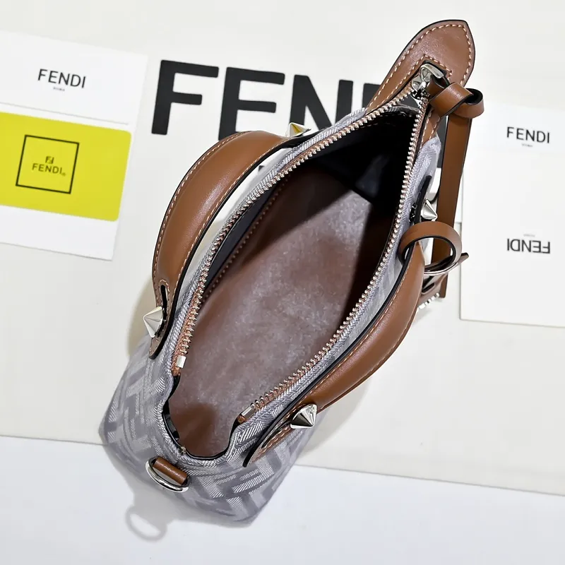 All Categories Fendi Women's Bags (Fendi) Fendi 8970