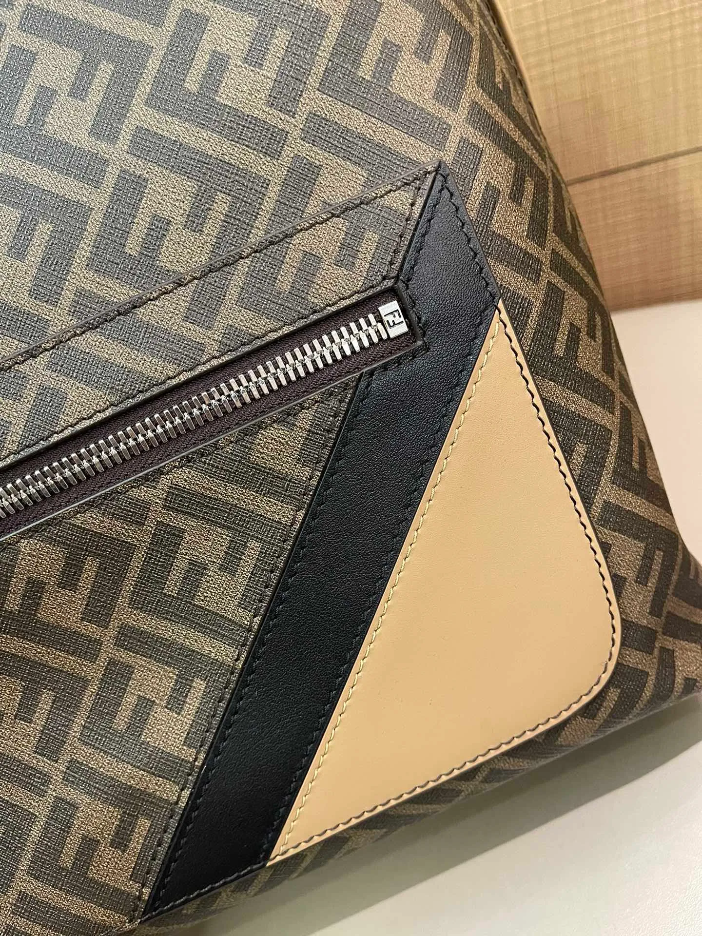 All Categories Fendi Women's Bags (Fendi) Fendi Original Order 7VZ077