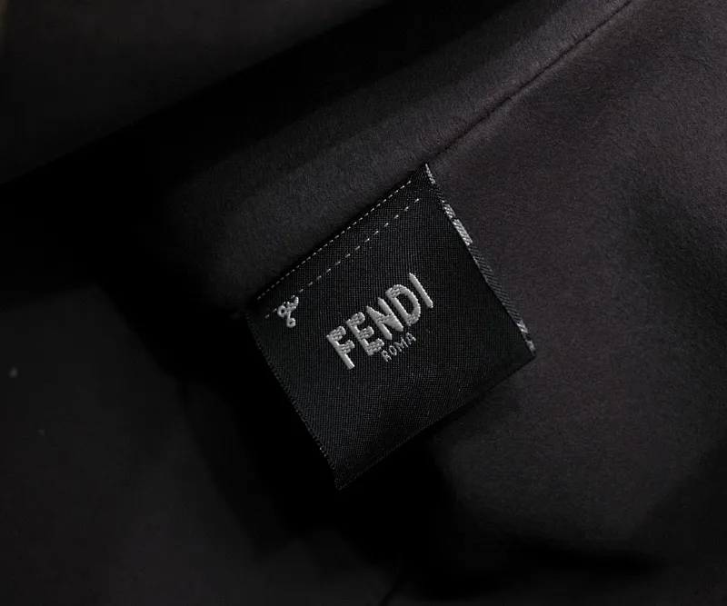 All Categories Official Website "Brand Women's Bags" Women's Bags 💙 FENDI 2025 New Fendi Crossbody Bag
