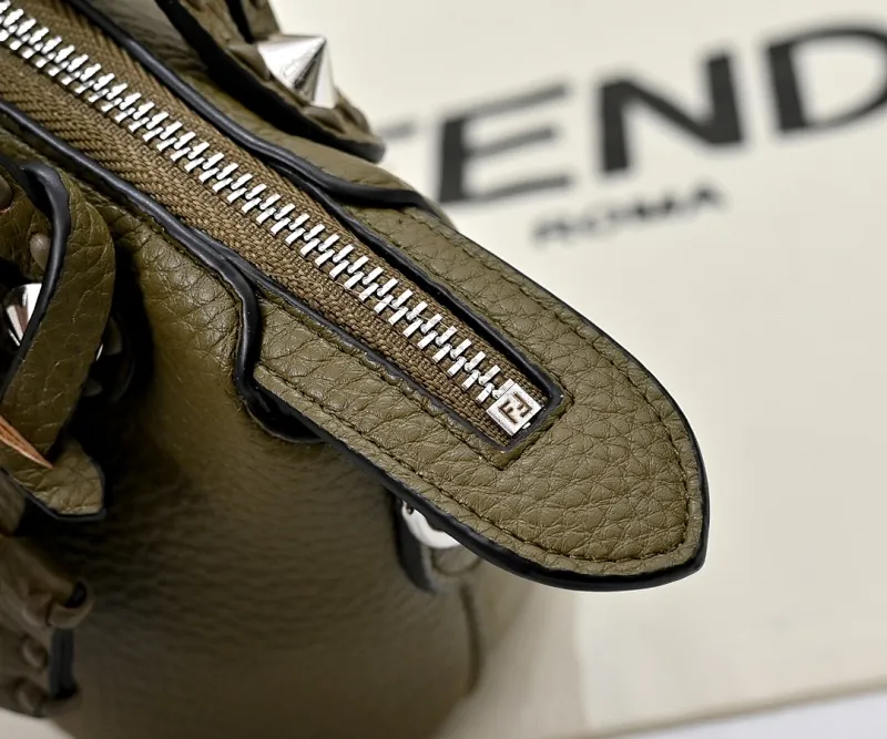 All Categories Official Website "Brand Women's Bags" Women's Bags 💙 FENDI 2025 New Fendi Crossbody Bag
