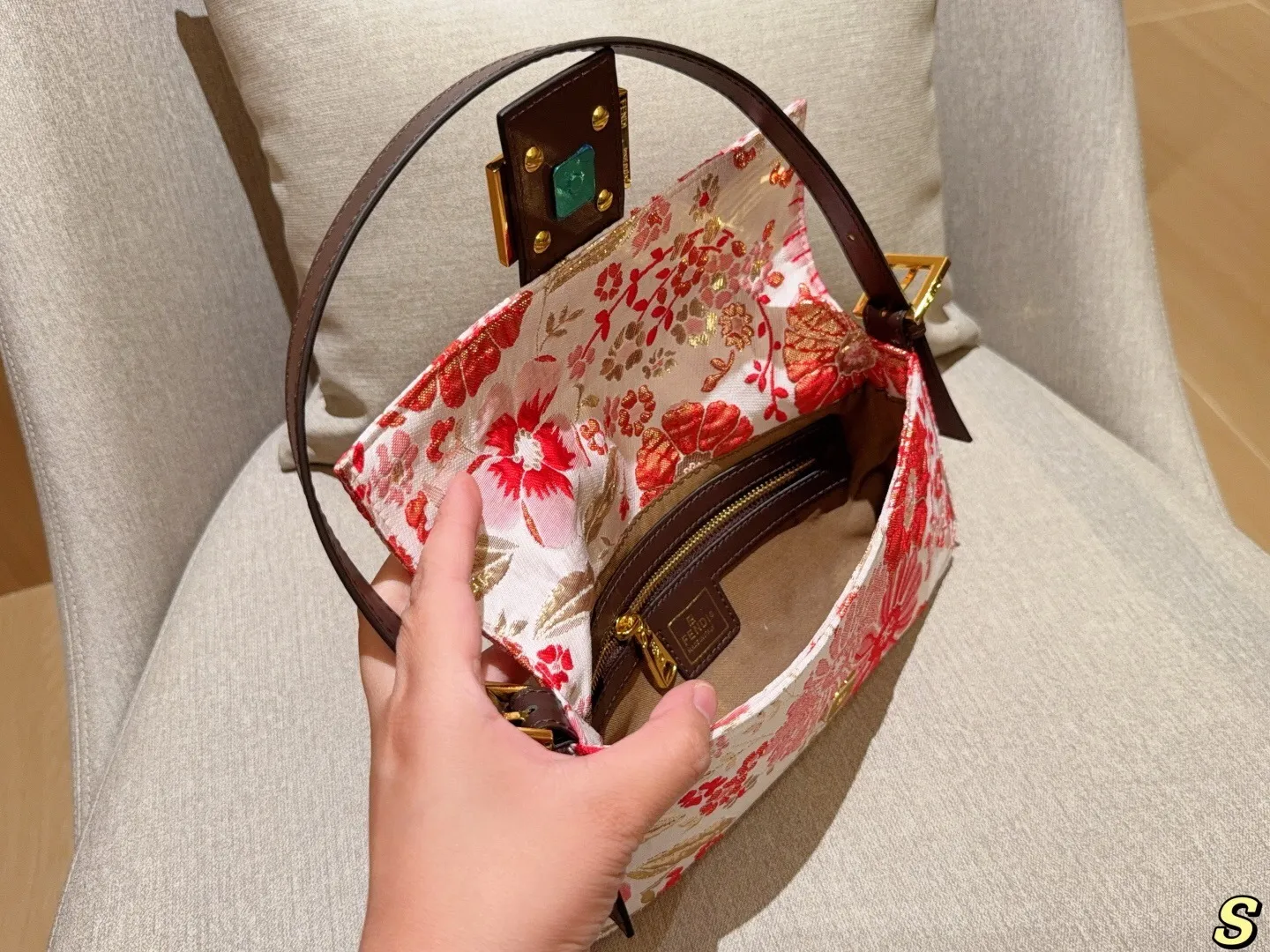 All Categories Official Website "Brand Women's Bags" Women's Bags 💙 FENDI 2025 New Fendi Underarm Bag
