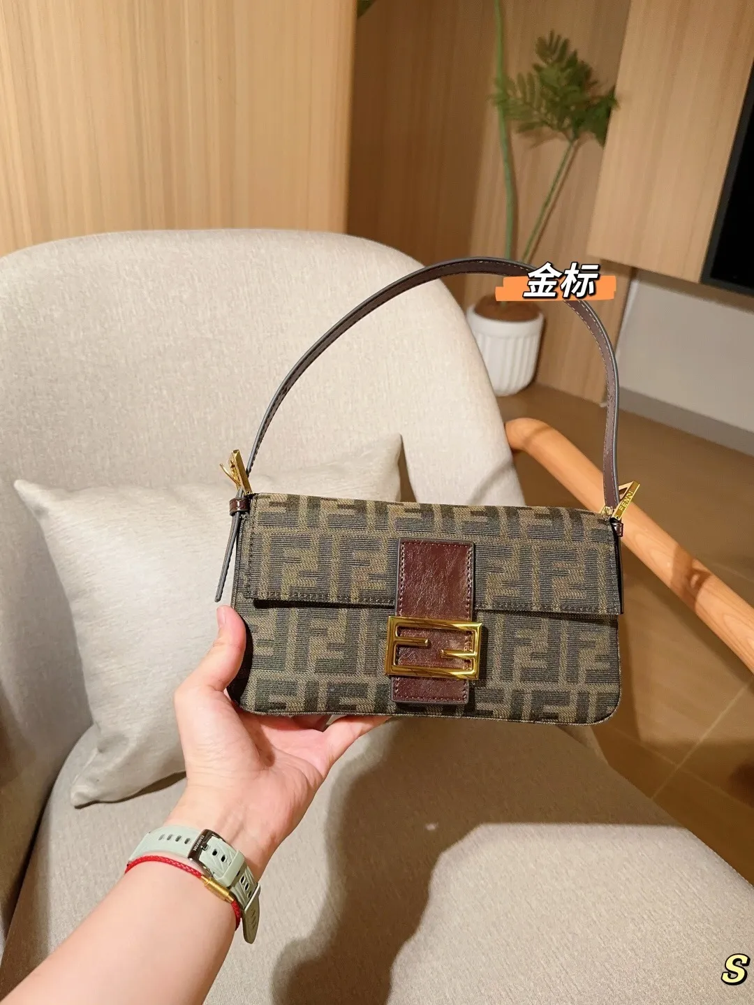 All Categories Official Website "Brand Women's Bags" Women's Bags 💙 FENDI 2025 New Fendi Underarm Bag
