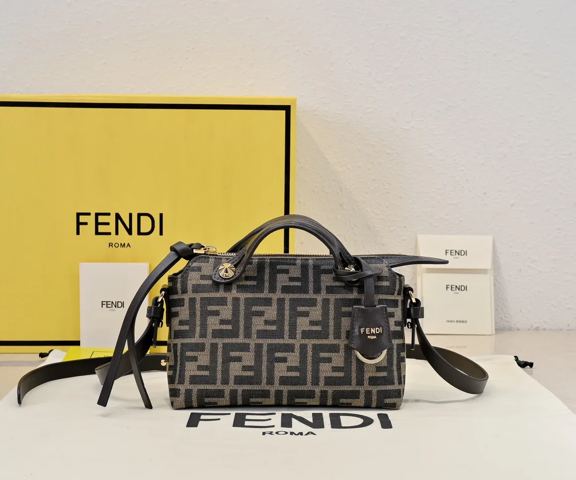 All Categories Fendi Women's Bags (Fendi) Fendi Original Order 2812