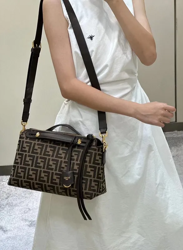 All Categories Fendi Women's Bags (Fendi) Fendi Original Order 2812
